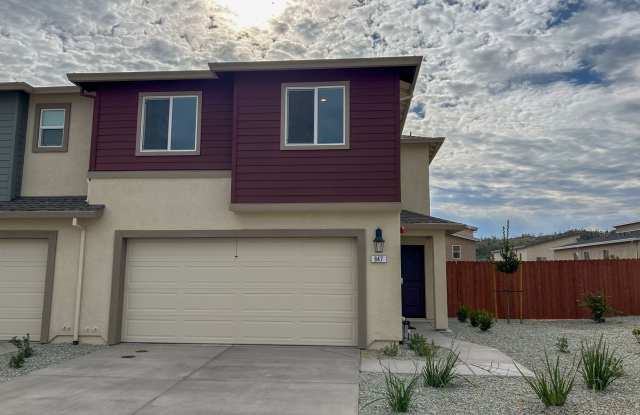 NEW BUILD HOME - Comfortable Living in a New Redding Neighborhood