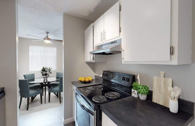 Photo of Lakewood Crossing