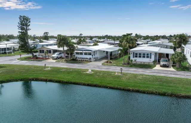 3 N DE LAS PALMAS STREET