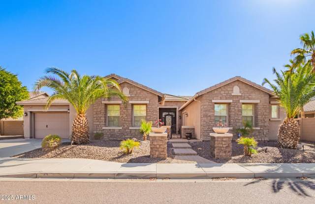 4935 W YEARLING Road