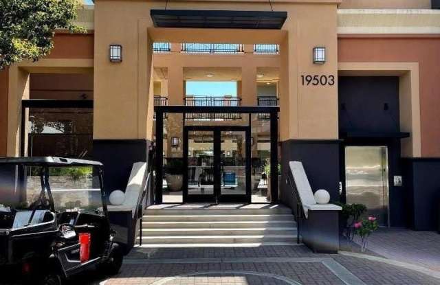 19503 Stevens Creek 311