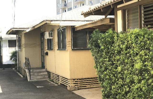 1638 Kal?kaua Avenue