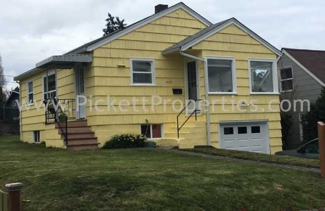 2624 East 17th Street