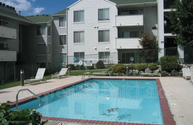 Photo of 525 South 900 East