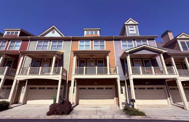 Perfect West Midtown Location! 4 Bedroom Townhouse, Granite, Hardwood Floors