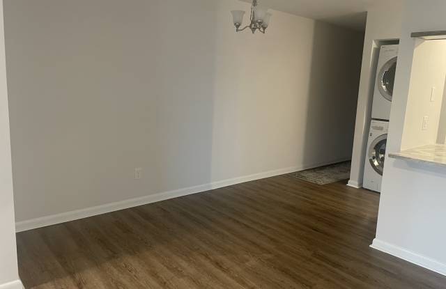 741 West Ocean View Avenue