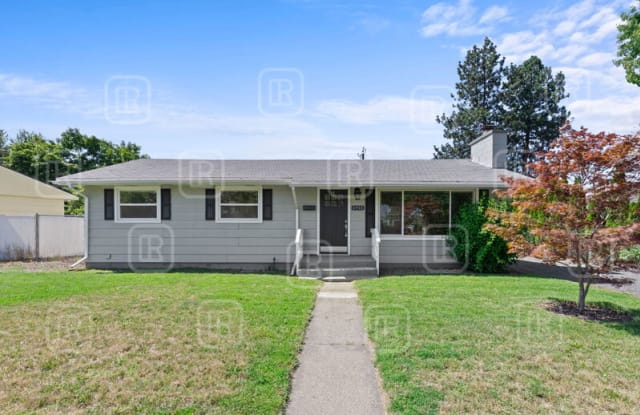 5915 North Maple Street - 5915 North Maple Street, Spokane, WA 99205