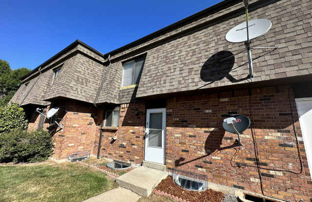 14330 East Mississippi Avenue - E