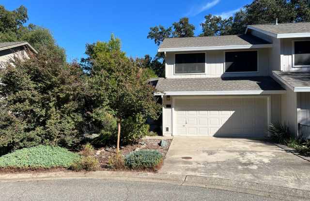 Photo of Quiet Home In Serene Green Belt In The Heart Of Citrus Heights