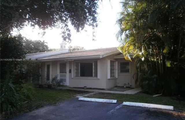 2180 NE 44th St - 2180 Northeast 44th Street, Lighthouse Point, FL 33064