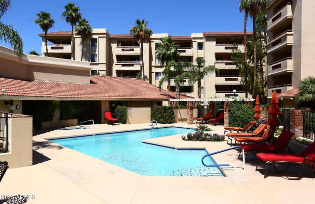 Photo of 4200 N Miller Road unit: 508