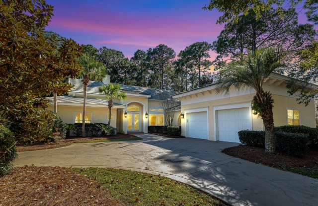 2928 Pine Valley Drive