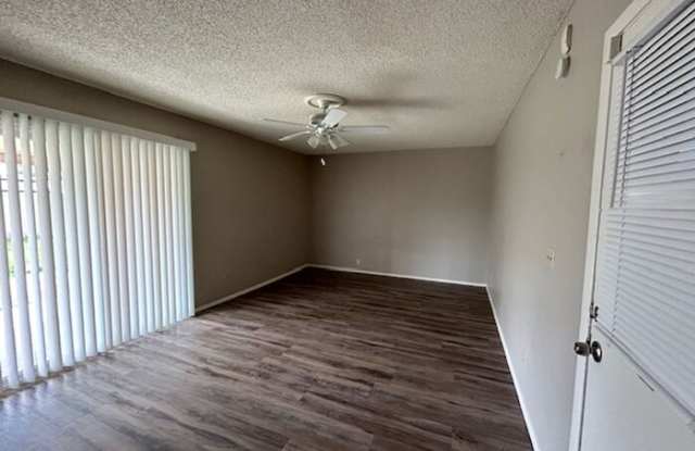 1539 East Edgewood Avenue