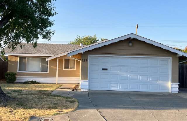 137 Lomita Ave. Vacaville - COMING SOON