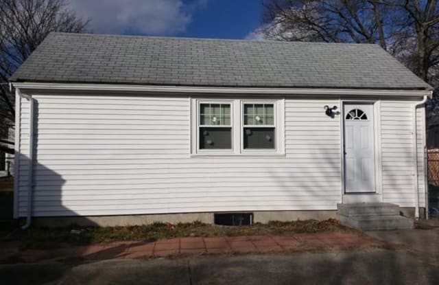 55 Snell Ave - 55 Snell Avenue, Brockton, MA 02302