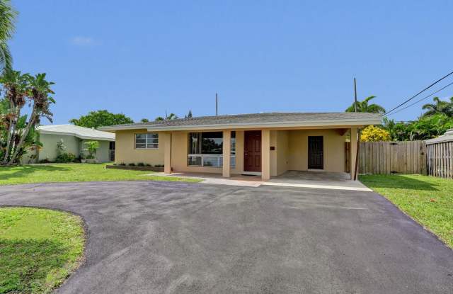 500 SE 4TH Court