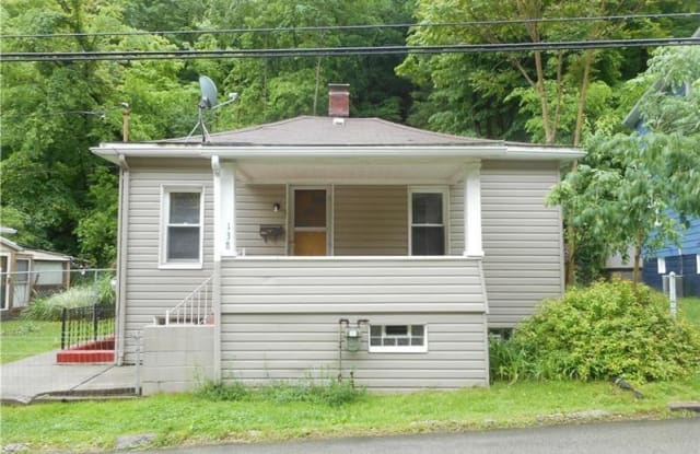 138 Clarks Pike - 138 Clarks Pike, Allegheny County, PA 15030