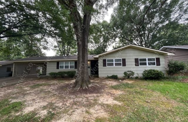 5157 Parkway Dr - 5157 Parkway Drive, Jackson, MS 39211