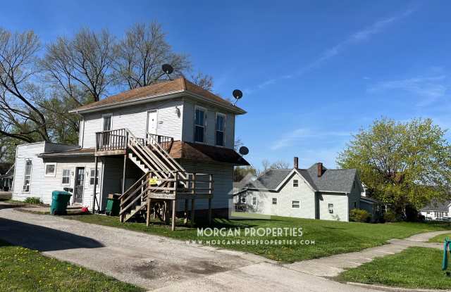 Photo of 925 1/2 Broad Street