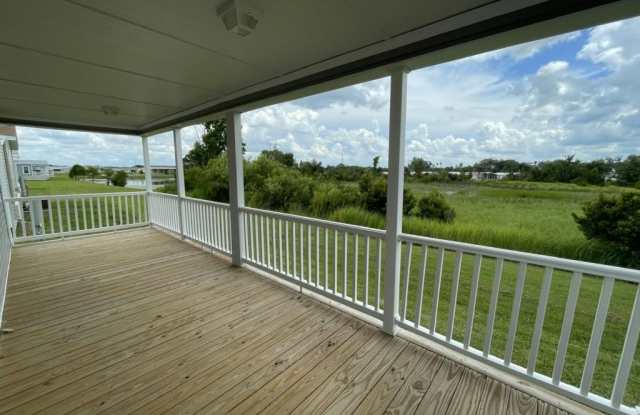 34604 Ballyhoo Drive