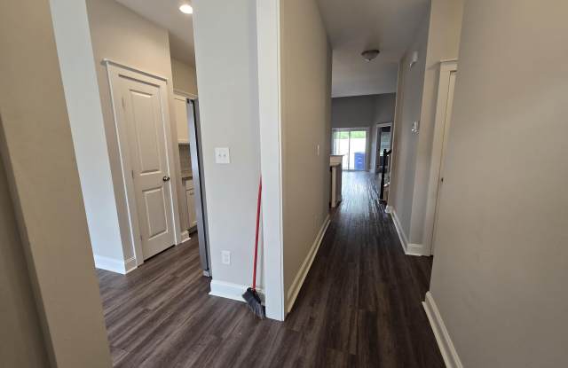1819 Fox Den Way unit: 5