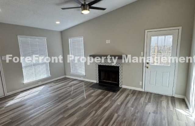 Photo of 5629 Lochmoor