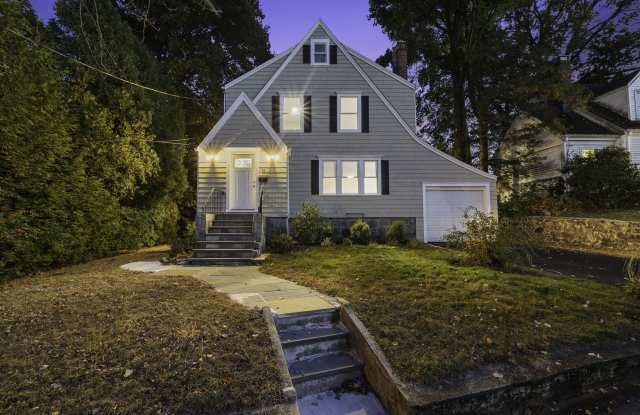 46 Puritan Lane