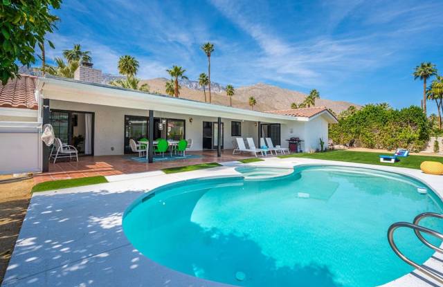 Luxury Mid-Century Retreat in the Heart of the Historic Movie Colony (Monthly Only - No Long Term)