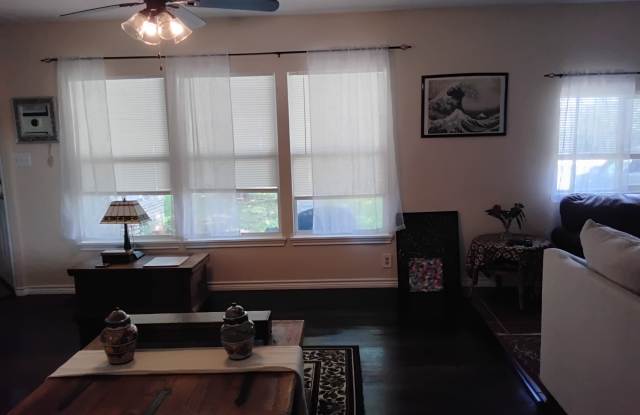 Photo of 219 Karen Lane