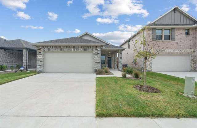 207 Greenbriar Drive