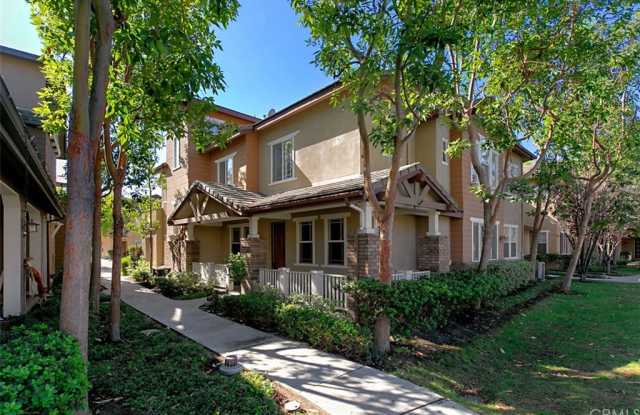 10 Garrison - 10 Garrison Loop, Ladera Ranch, CA 92694