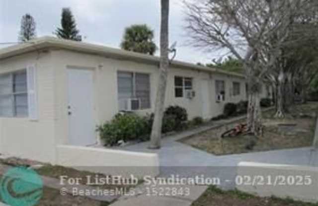 Photo of 93 NE 7th Ct