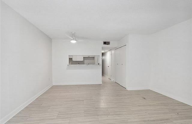 2408 GIUFFRIAS Avenue