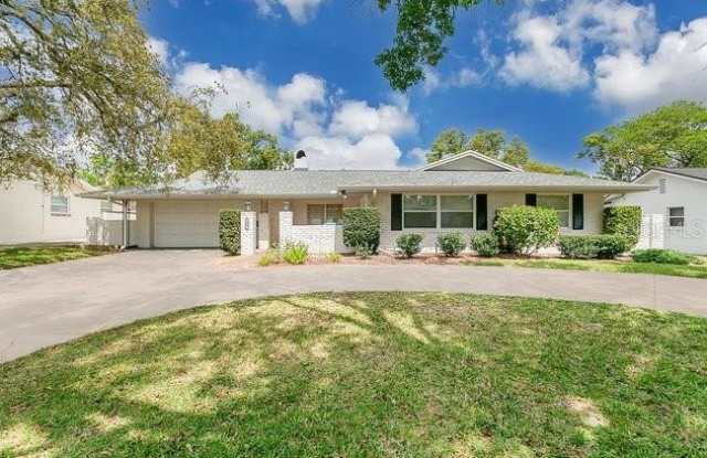 2441 DELORAINE TRAIL