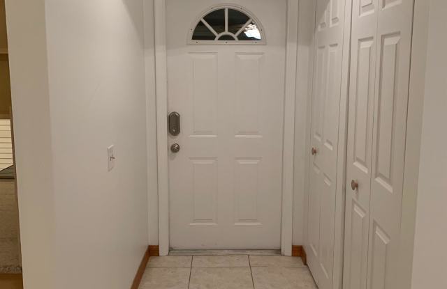 4063 Southeast Jacaranda Street