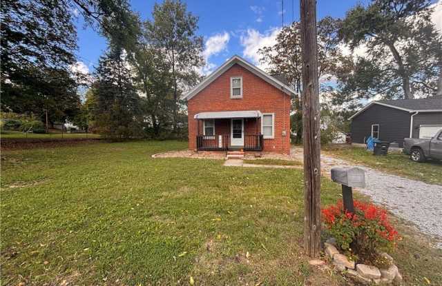 Photo of 1453 Woodbirch Avenue