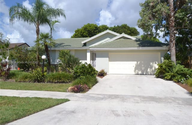 20304 SW 79th Ct - 20304 Southwest 79th Court, Cutler Bay, FL 33189