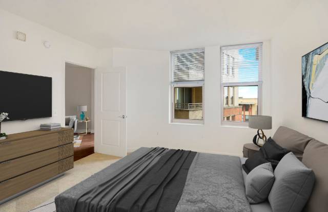 Spinnaker Bay at Harbor East