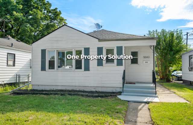 Photo of 5043 Washington Street