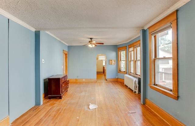 Photo of JUNE MOVE IN- HAMLINE UNIVERSITY - 6 BEDROOM