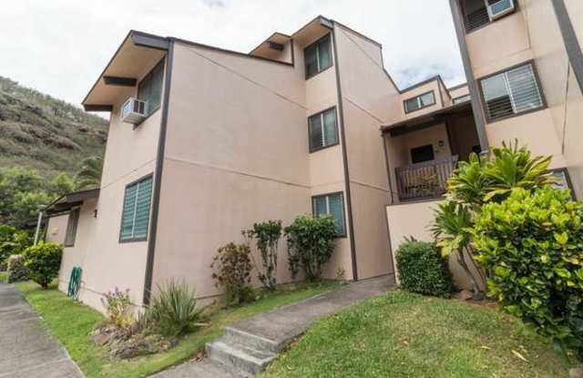 Photo of PEACEFUL SERENITY IN CHATEAU NEWTOWN AIEA 2BR/1.5BA/1PKG TOWNHOUSE (AIEA)
