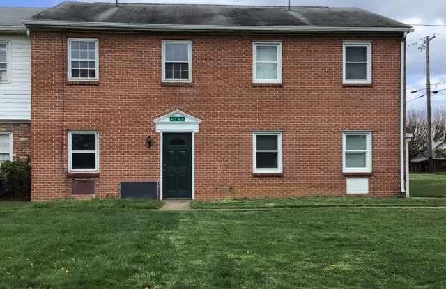 Photo of 3-Bedroom, 1-Bath Duplex on Mountain View Drive