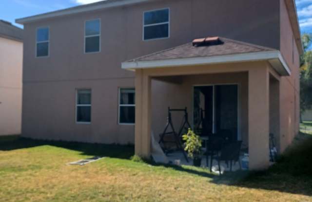 20303 Autumn Fern Ave