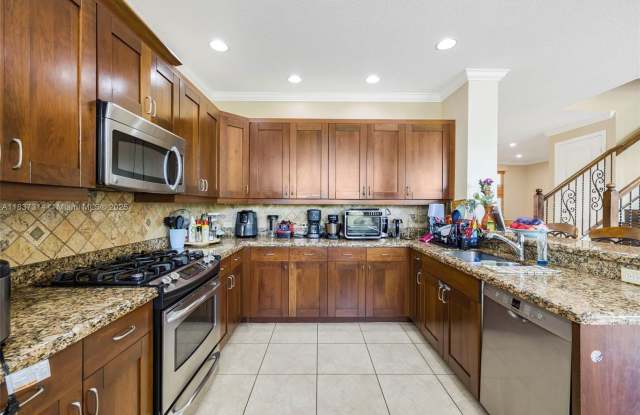 Photo of 3055 NW 126th Avenue 303, Sunrise, FL 33323