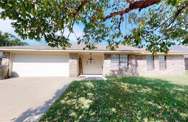 3905 Brighton Drive - 3905 Brighton Drive, Bryan, TX 77802