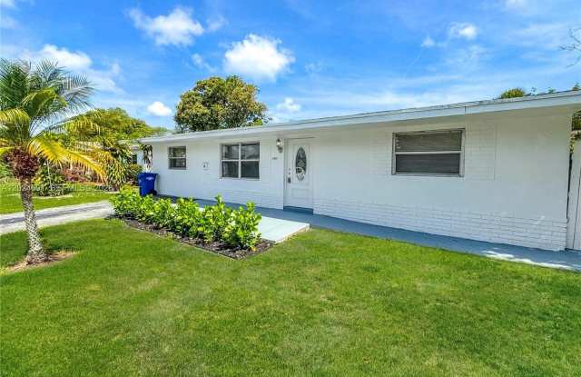 4361 NW 25th Pl