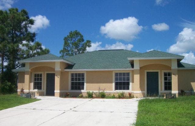 438 Loretta Ave S - 438 Loretta Avenue South, Lehigh Acres, FL 33974