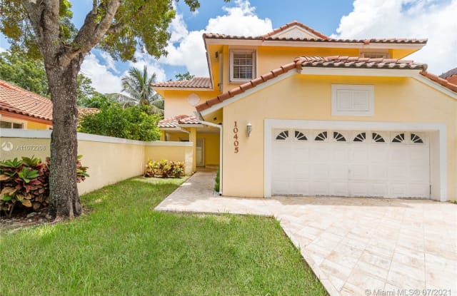 10405 NW 43rd Ter - 10405 Northwest 43rd Terrace, Doral, FL 33178