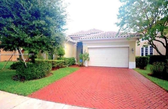 5061 SW 139th Ave - 5061 Southwest 139th Avenue, Miramar, FL 33027