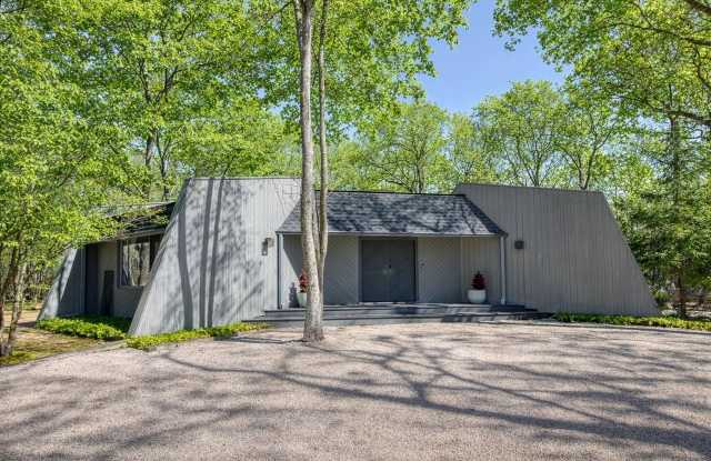 27 Brander Pkwy